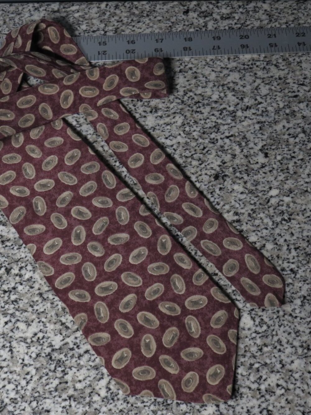 Clubfellow  Necktie  100% Italian Silk